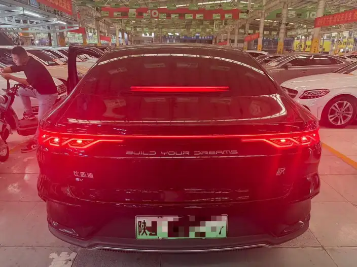 BYD Han EV 2024 Model Honor Edition 605KM Noble Model – фото 4