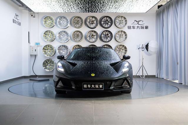 Emira Модель 2022 года 3.5T V6 First Edition