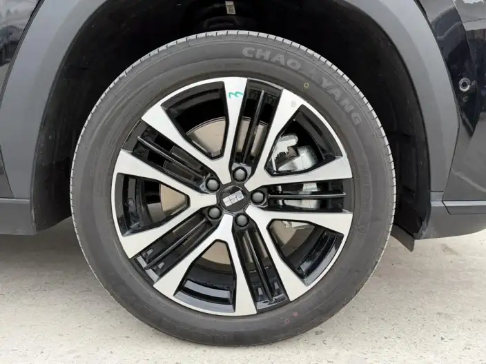 Geely M7 2026 Model 225km Tiggo + Edition – фото 7