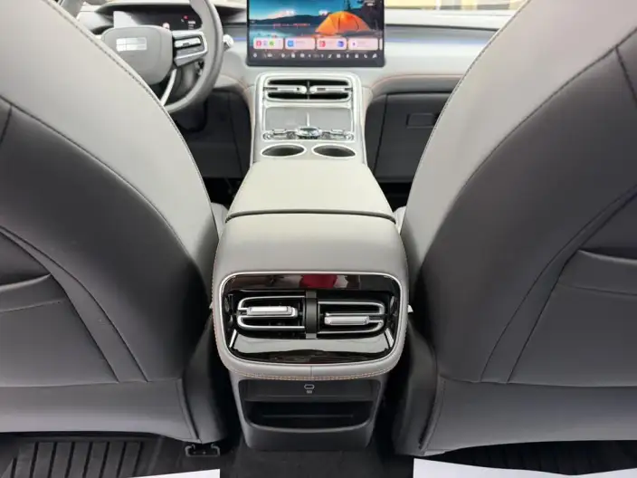 Geely M7 2026 Model 225km Tiggo + Edition – фото 9