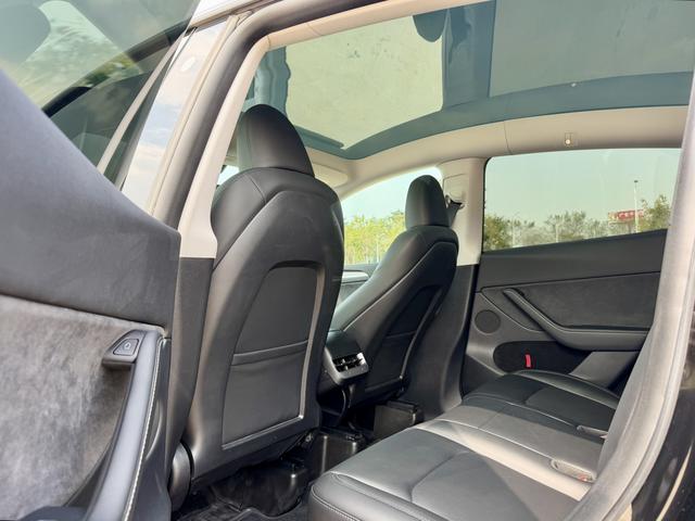 Tesla Model Y 2023 RWD – фото 12