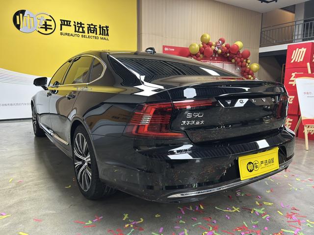 Volvo S90 2023 B5 Smart Enjoy Luxury – фото 6