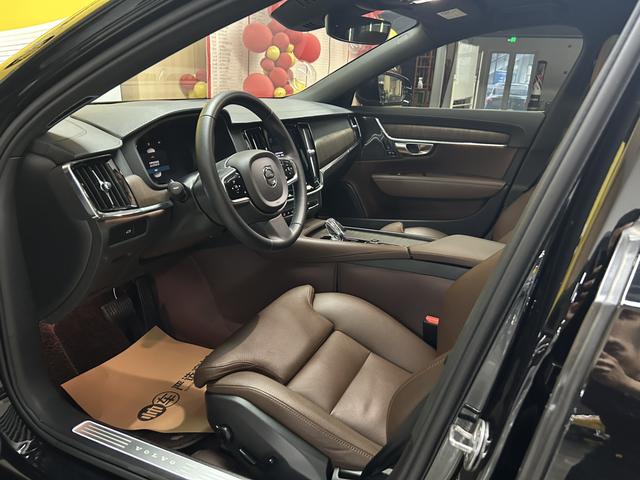 Volvo S90 2023 B5 Smart Enjoy Luxury – фото 8