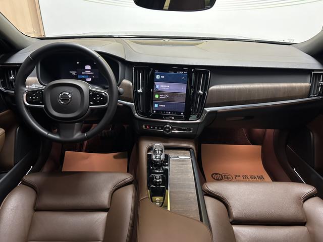 Volvo S90 2023 B5 Smart Enjoy Luxury – фото 9