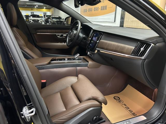 Volvo S90 2023 B5 Smart Enjoy Luxury – фото 10