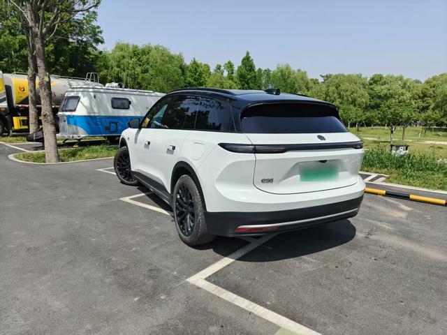 NIO ES6 2023 75kWh – фото 2