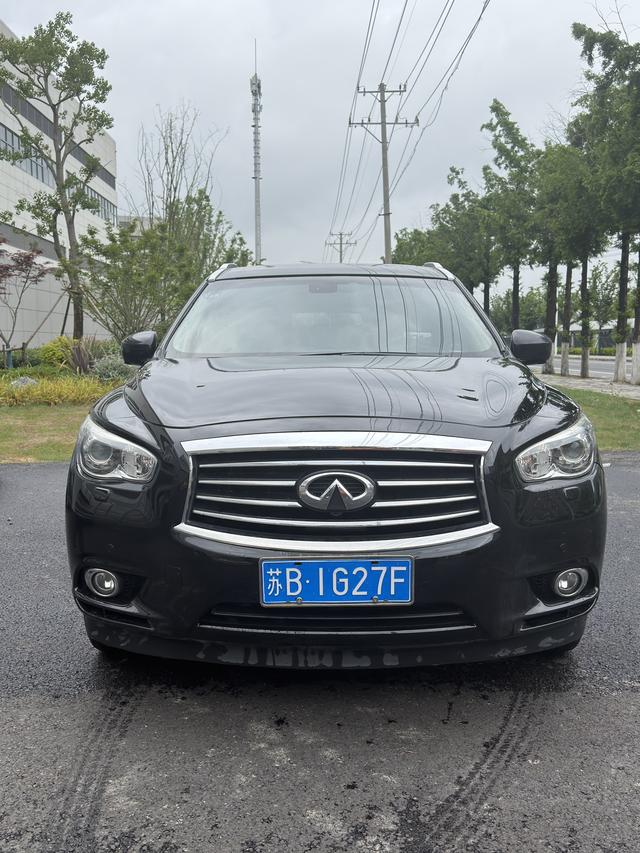 In f initi JX 2013 модификация JX35 4WD Quan энергия Edition – фото 2