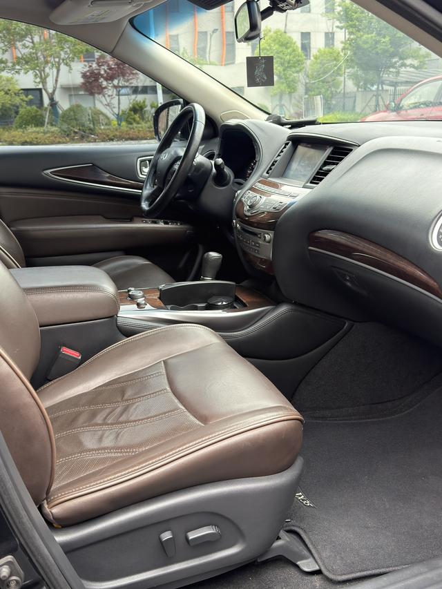 In f initi JX 2013 модификация JX35 4WD Quan энергия Edition – фото 11