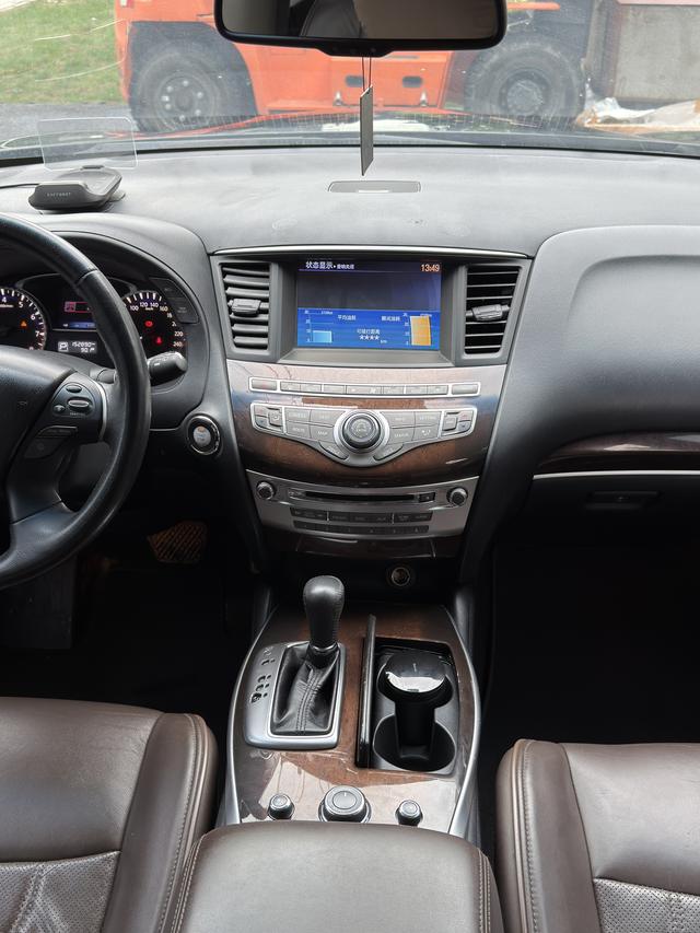 In f initi JX 2013 модификация JX35 4WD Quan энергия Edition – фото 17