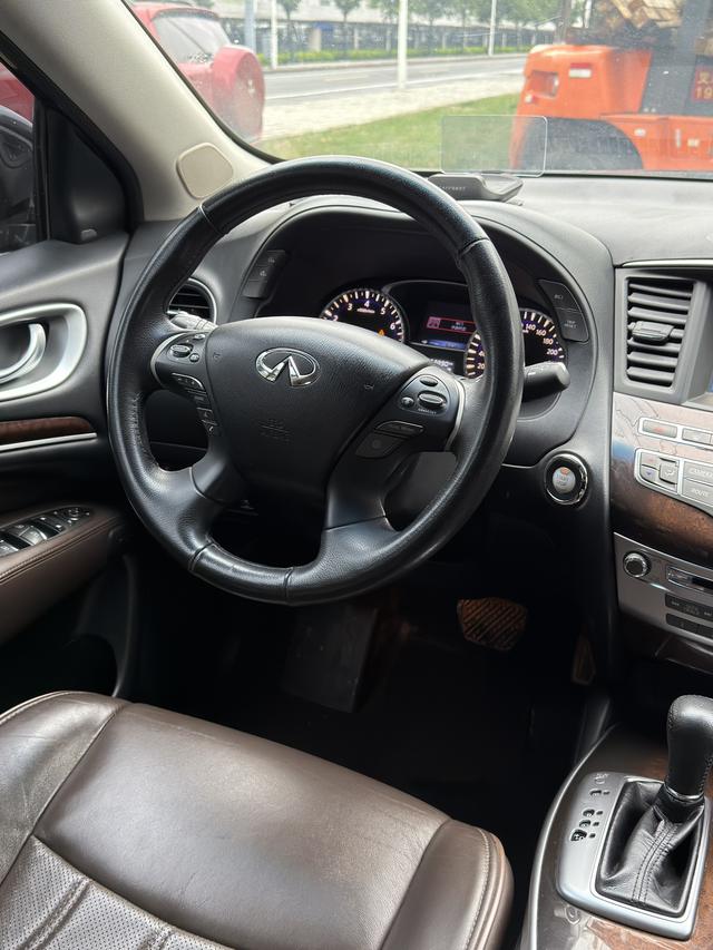 In f initi JX 2013 модификация JX35 4WD Quan энергия Edition – фото 18