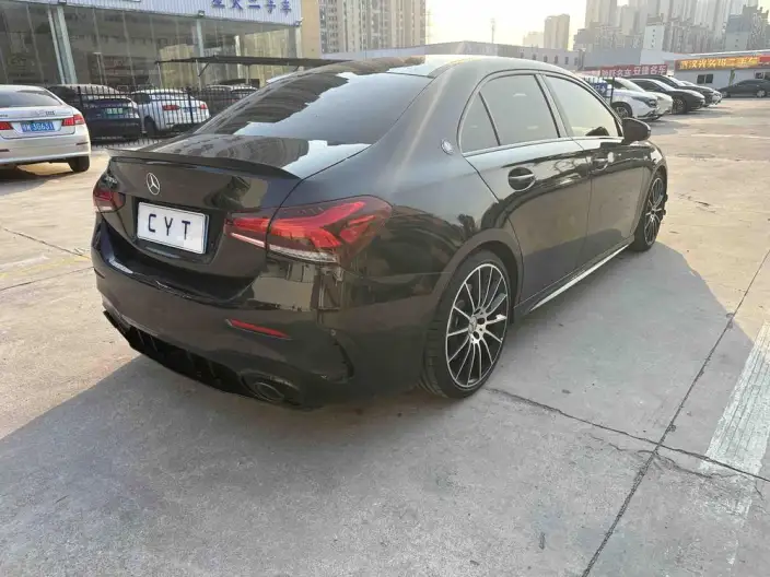 Mercedes-Benz A-Class AMG 2022 Model AMG A 35 L 4MATIC – фото 6