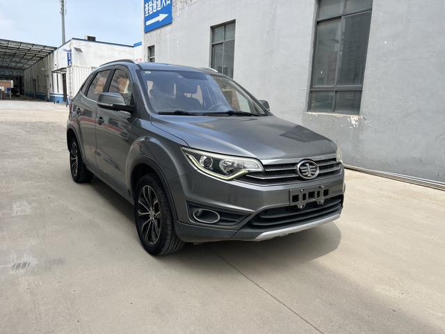 Senya R7 2016 модификация 1.6L Manual Luxury