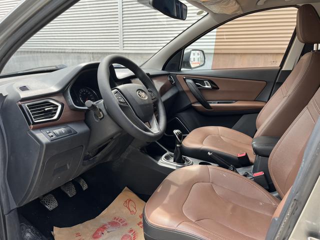 Senya R7 2016 модификация 1.6L Manual Luxury – фото 7