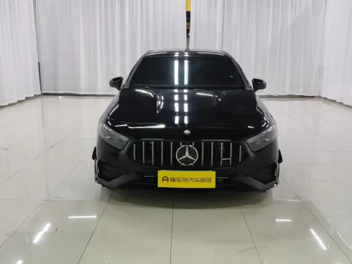 Mercedes-Benz A-Class AMG 2025 Model Facelift AMG A 35 L 4MATIC – фото 2