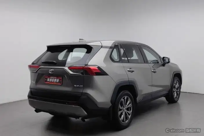 Toyota RAV4 2023 Model 2.0L CVT 2WD Fashion edition – фото 4