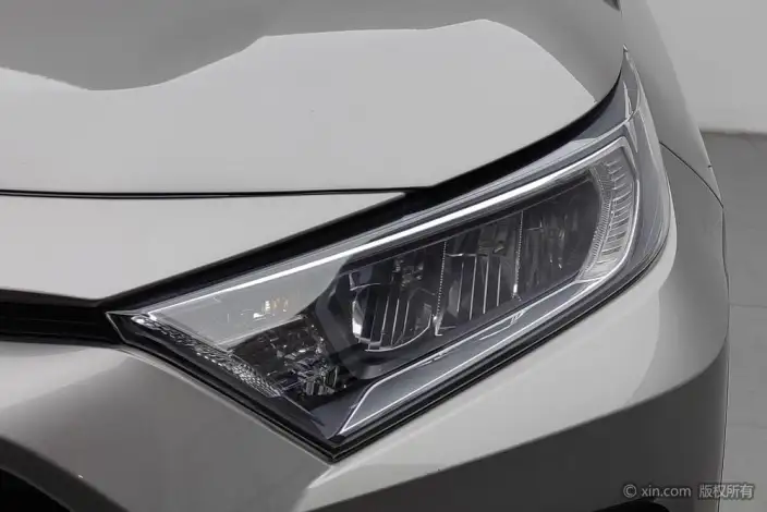 Toyota RAV4 2023 Model 2.0L CVT 2WD Fashion edition – фото 7