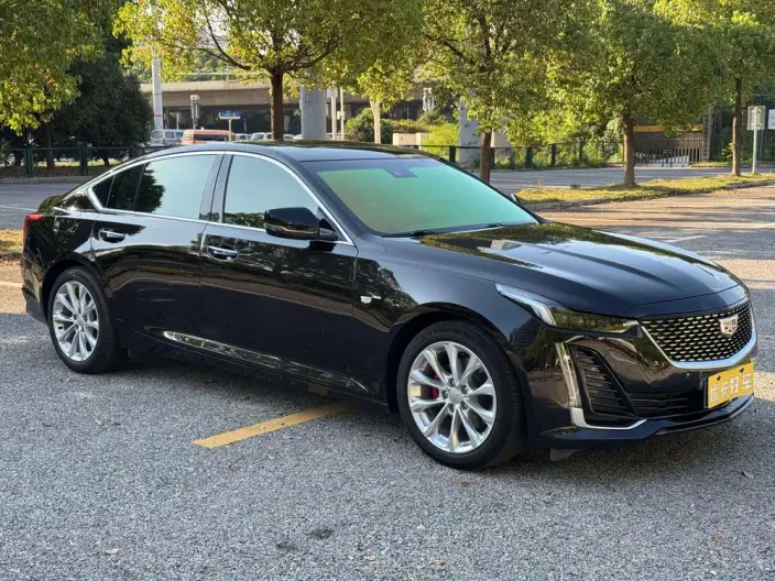 Cadillac CT5 2023 Model 28T Luxury Model Standard Edition – фото 3