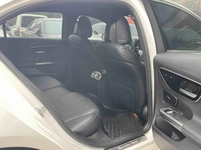 Mercedes-Benz C-Class 2022 Model Facelift C 260 L Sports Edition – фото 7