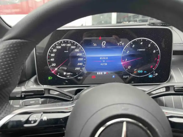 Mercedes-Benz C-Class 2022 Model Facelift C 260 L Sports Edition – фото 9