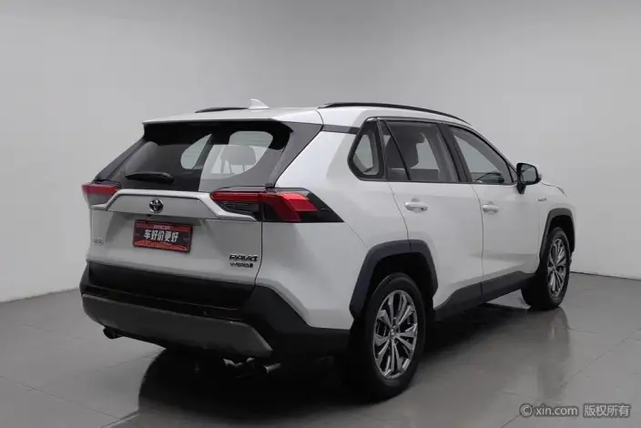 Toyota RAV4 2023 Model Intelligent Hybrid 2.5L E-CVT 2WD Elite PLUS Edition – фото 4