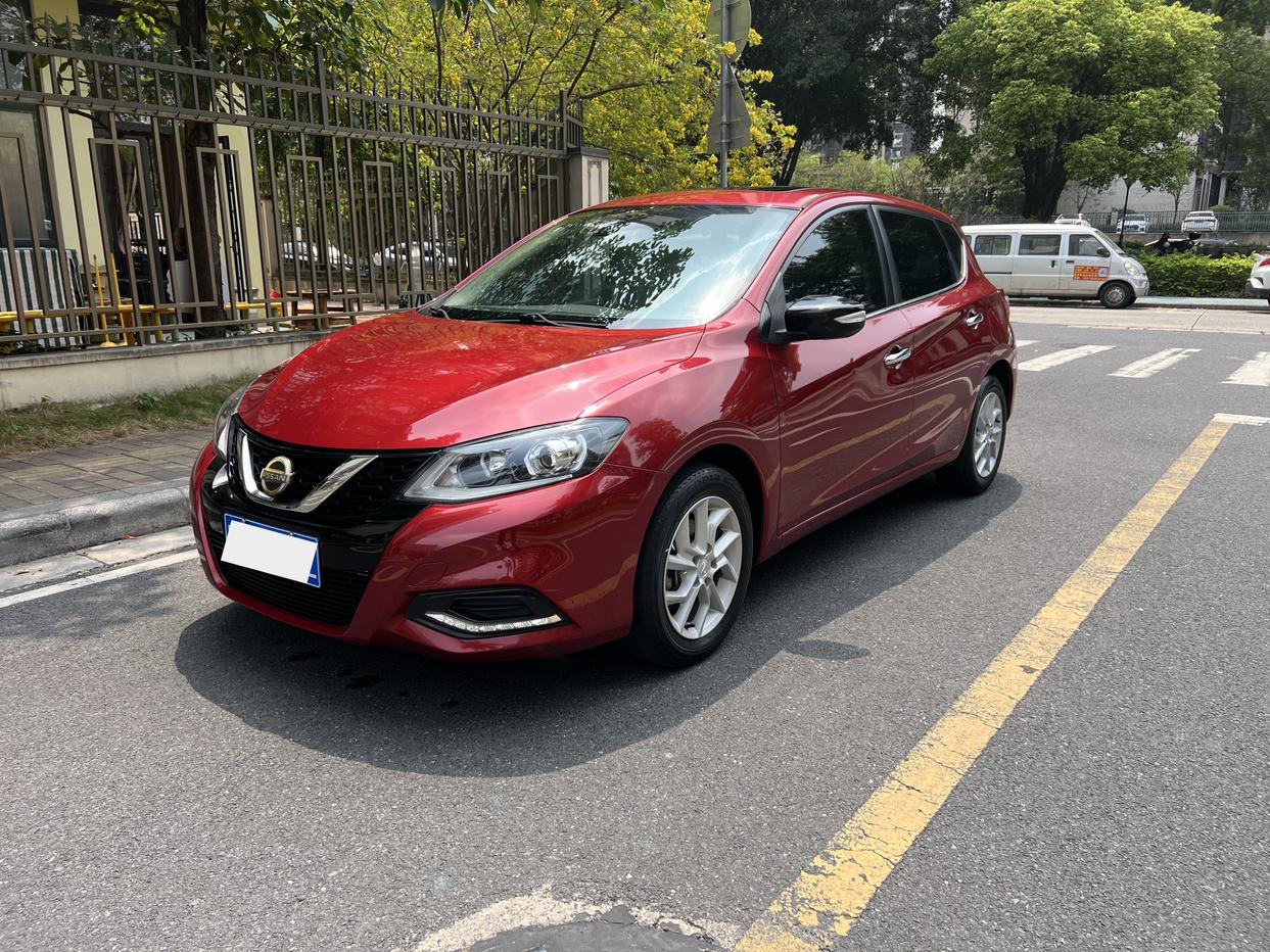 Nissan Tiida 2021 1.6L CVT Smart Drive – фото 1