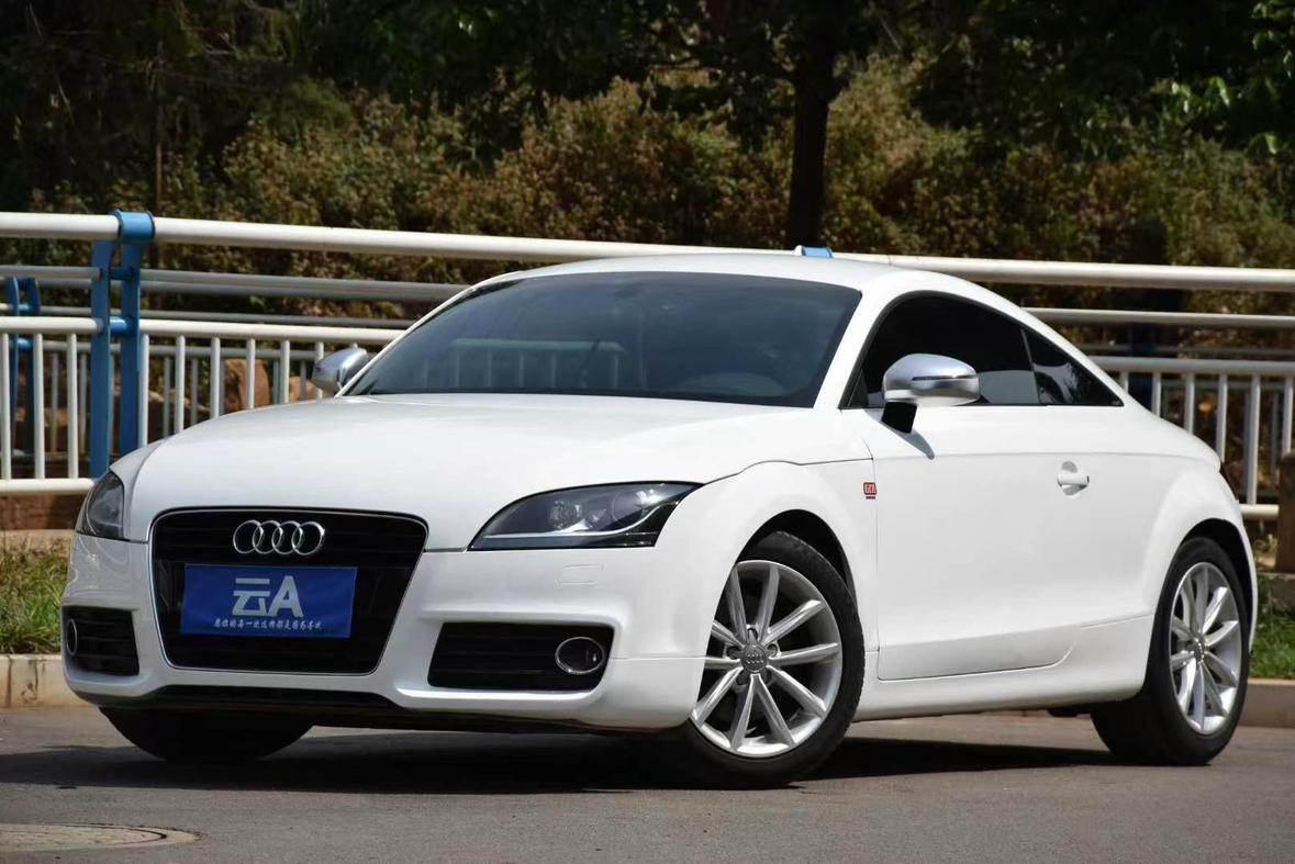 AUDI TT 2013 модификация TT Coupe 45 TFSI – фото 1