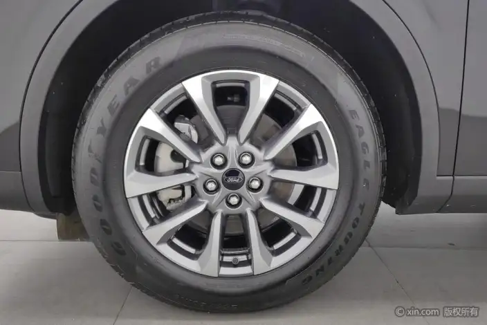 Ford Edge 2023 Model Ford Edge L 2.0T EcoBoost E Hybrid 2WD VII seat Luxury Model – фото 5