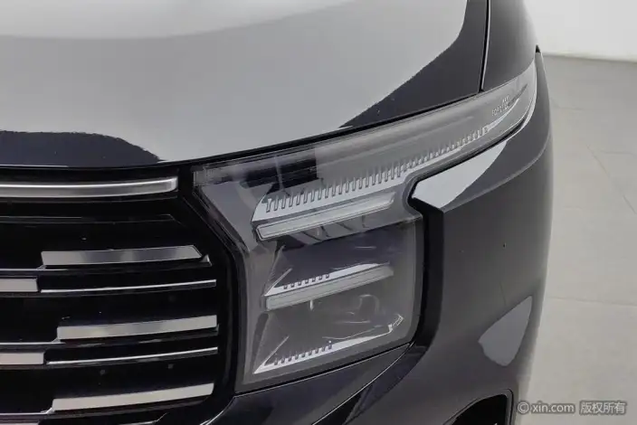 Ford Edge 2023 Model Ford Edge L 2.0T EcoBoost E Hybrid 2WD VII seat Luxury Model – фото 8