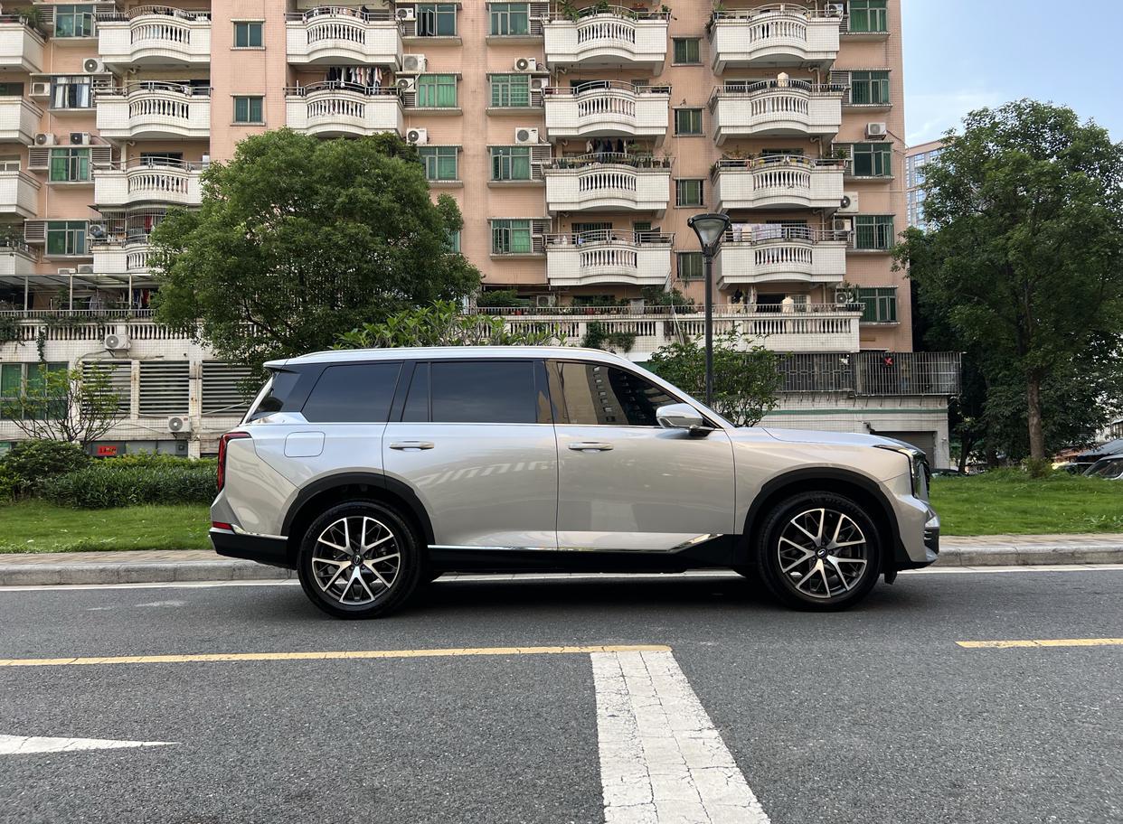 GAC GS8 2022 Navigator Series 2.0TGDI 2WD Luxury Connected 7-seater – фото 15