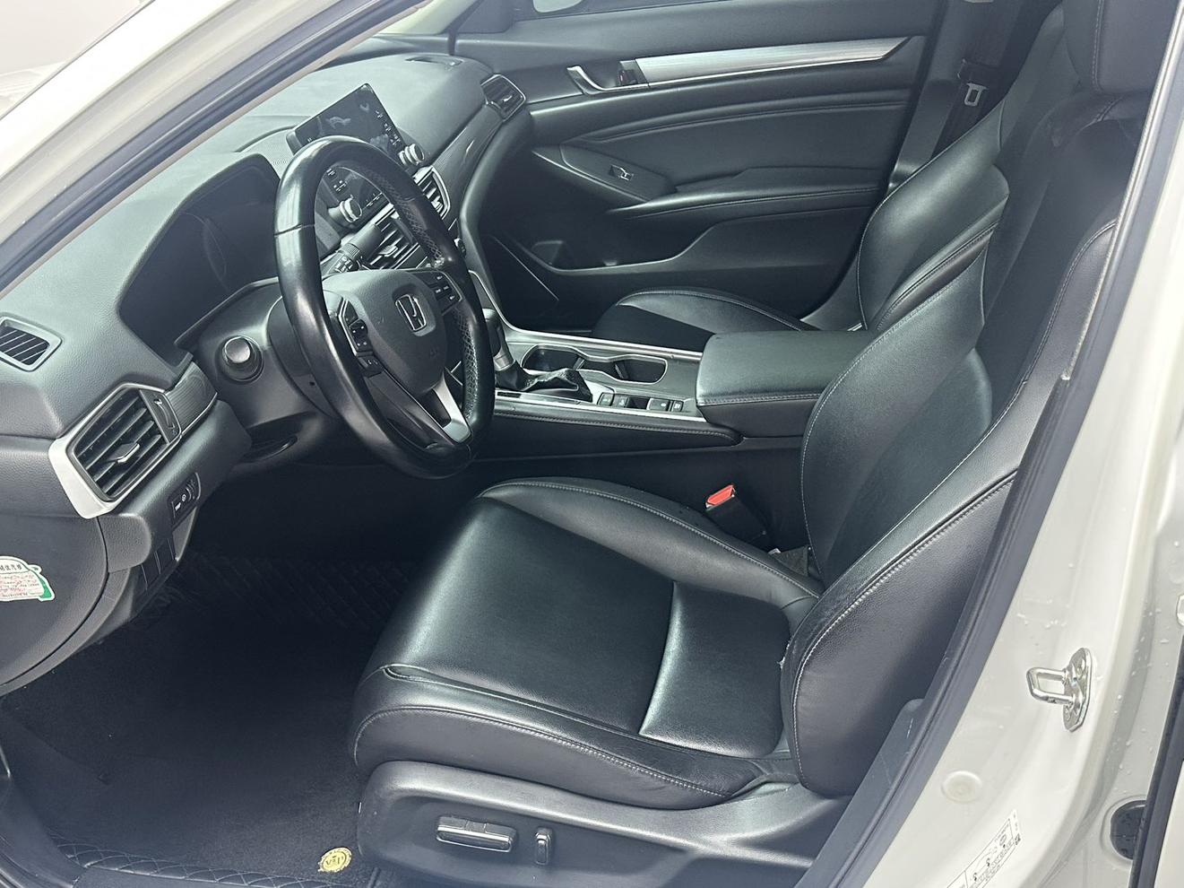 Honda Accord 2021 260TURBO Luxury Starlight Limited – фото 4