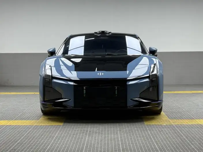 HiPhi Z 2023 Model 4 seat Edition