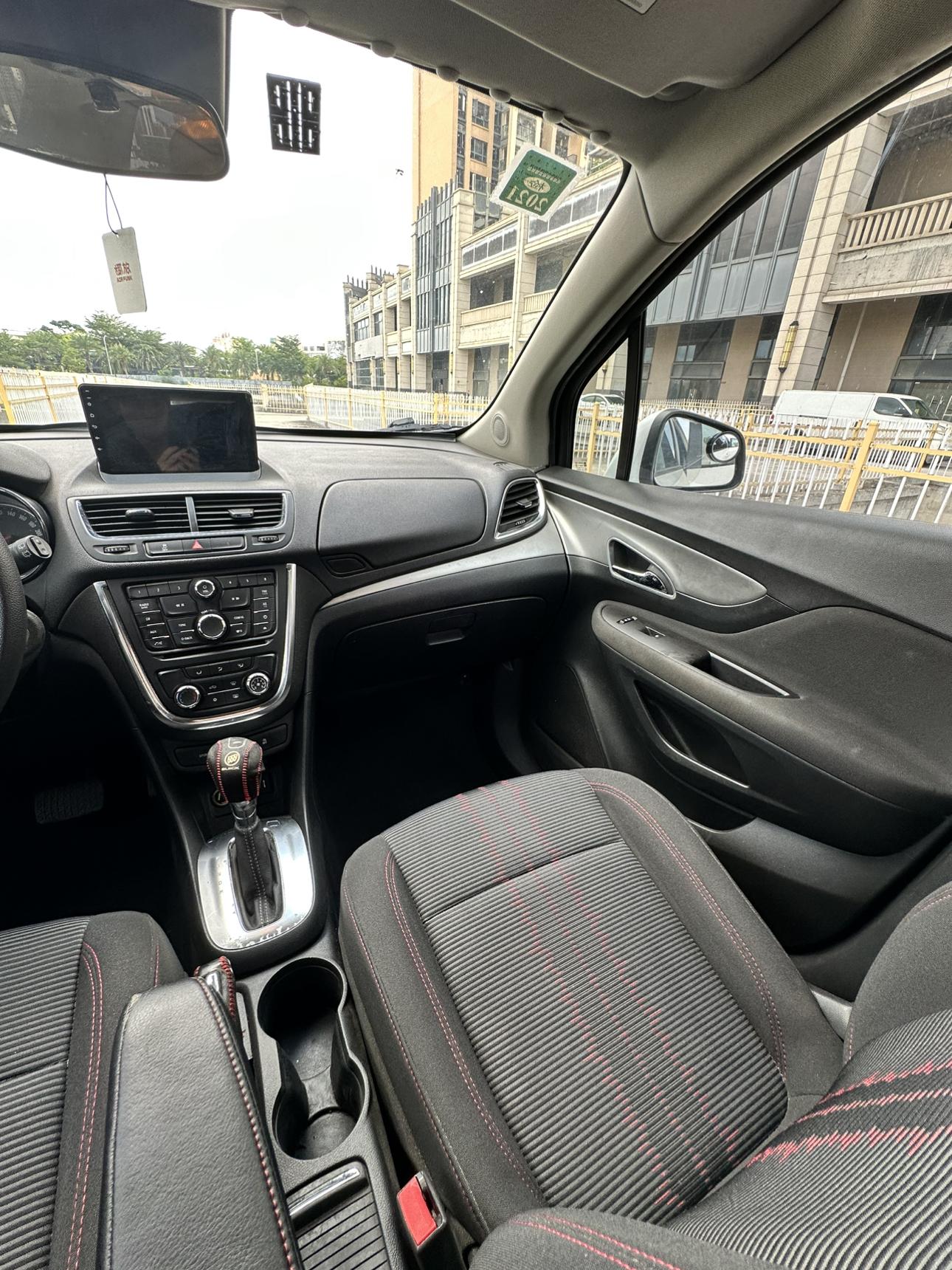 Buick Encore 2015 1.4T Automatic 2WD Urban Elite – фото 16