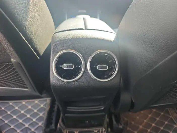 Mercedes-Benz GLA 2022 Model GLA 220 – фото 9