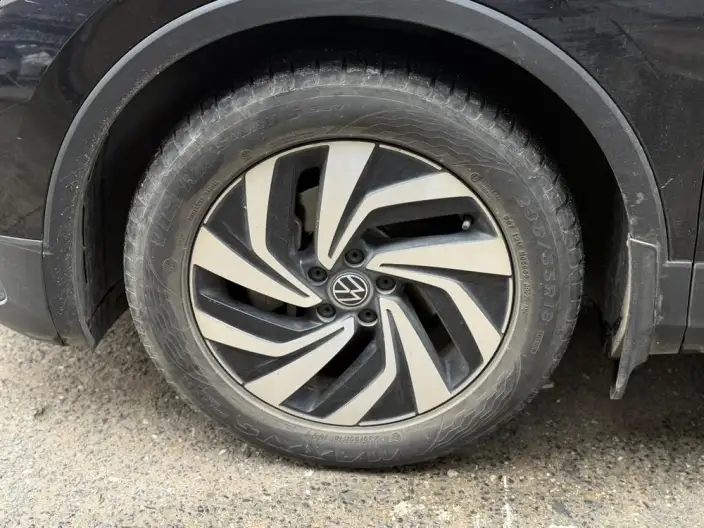 Volkswagen Tiguan L 2022 Model 330TSI Automatic 2WD Comfort Edition – фото 6