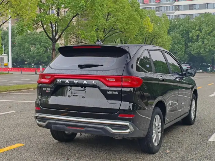 Haval M6 2023 Model PLUS 1.5T Manual Elite Smart Connect Model – фото 6