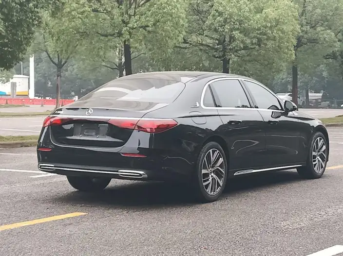 Mercedes-Benz E-Class 2024 Model Facelift E 300 L Fashion Model sedan – фото 7
