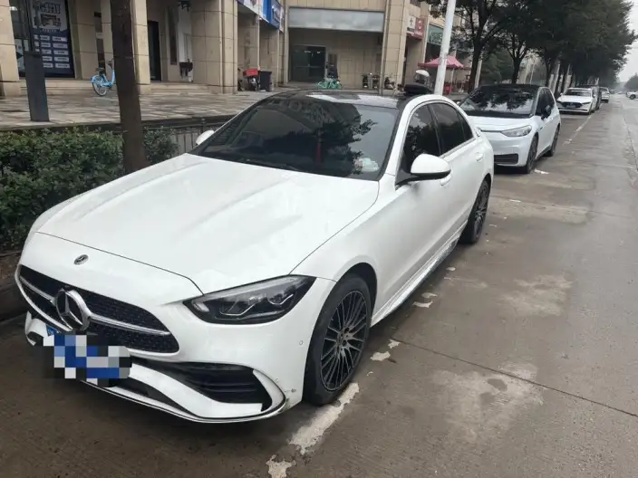 Mercedes-Benz C-Class 2023 Model Facelift II C 260 L Sports Edition – фото 1