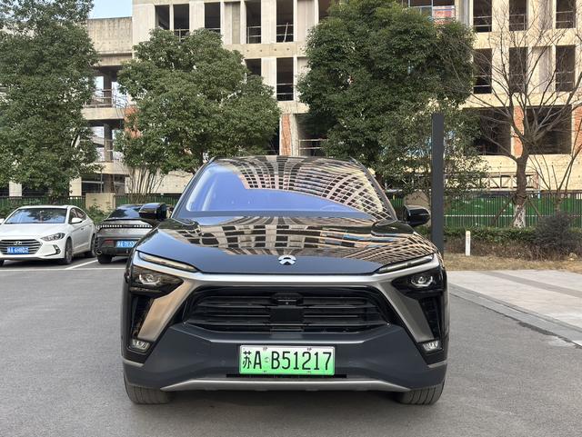 NIO ES8 Модель 2020 года 415KM Base Edition VI seat – фото 2
