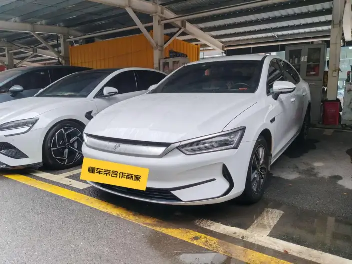 Qin Plus EV 2024 Model Honor Edition 510KM Leading Model – фото 1