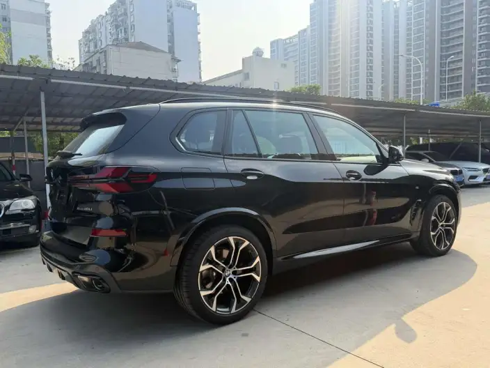 BMW X5 2026 Model Facelift xDrive40Li M Sports Night Set – фото 6