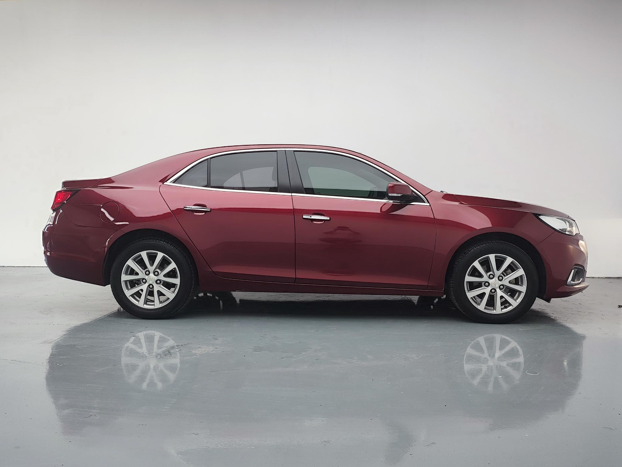 Chevrolet Malibu 2018 530T Automatic Luxury – фото 8