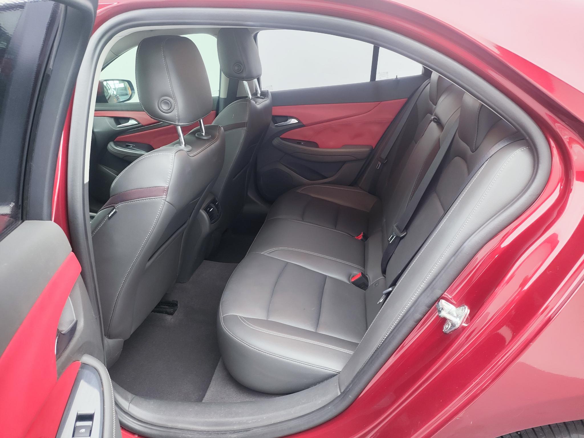 Chevrolet Malibu 2018 530T Automatic Luxury – фото 13