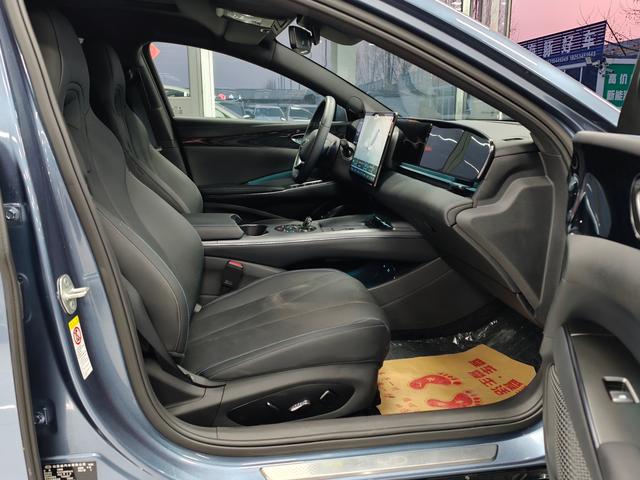 BYD Han DM 2025 DM-i 125KM Premium – фото 9