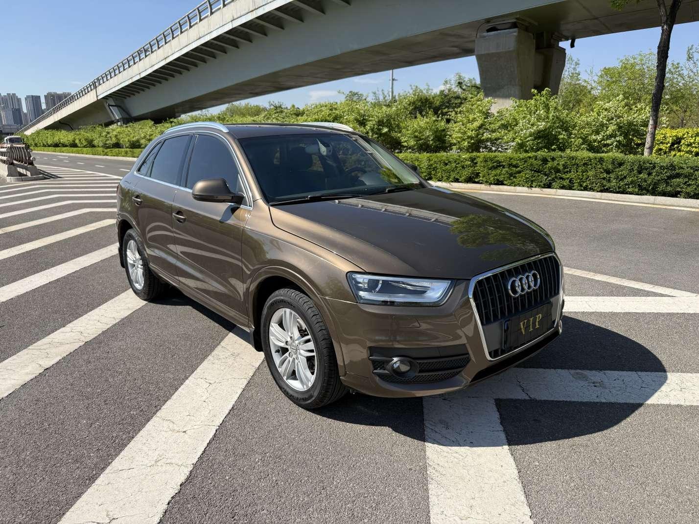AUDI Q3 2015 модификация 30 TFSI Com f ort – фото 2
