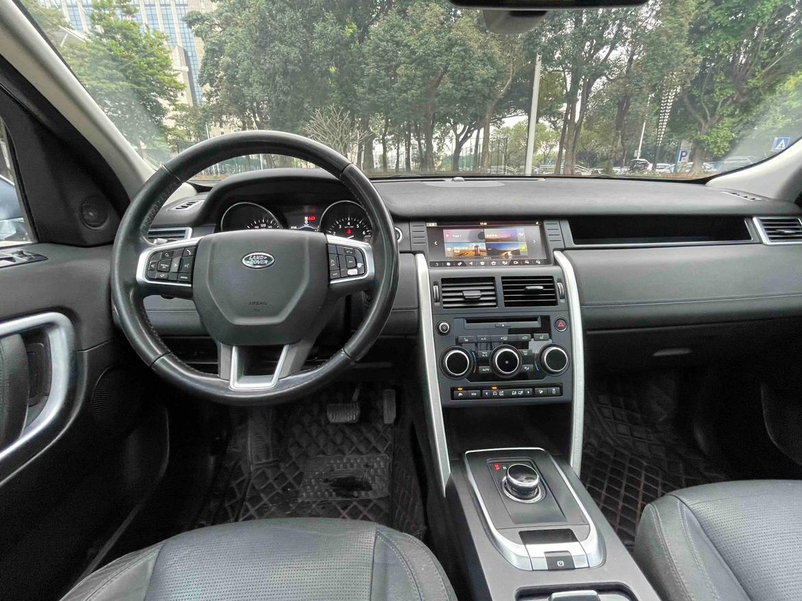 Land Rover Discovery Sport 2017 модификация 2.0T HSE – фото 12