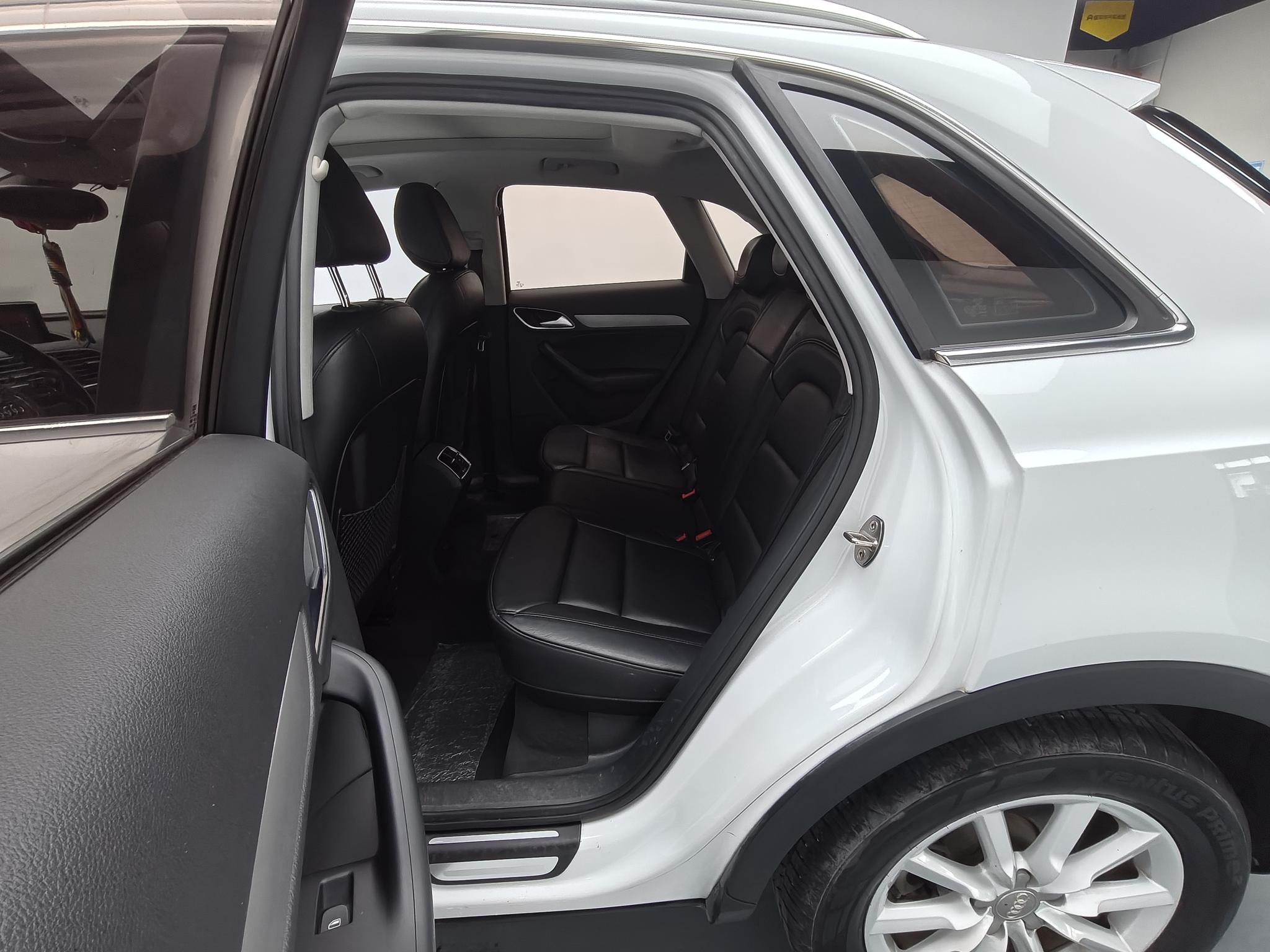 Audi Q3 2015 35 TFSI Entry – фото 13