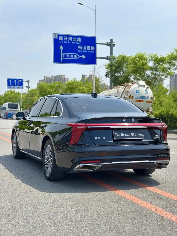 Hongqi H5 2024 Model 1.5T DCT Flag Rhythm Edition – фото 4