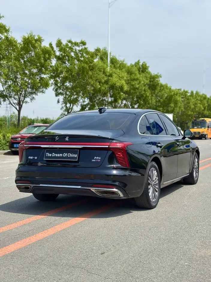 Hongqi H5 2024 Model 1.5T DCT Flag Rhythm Edition – фото 6