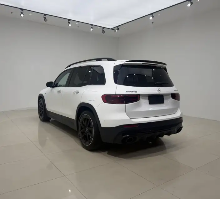 Mercedes-Benz GLB AMG 2024 Model AMG GLB 35 4MATIC – фото 4