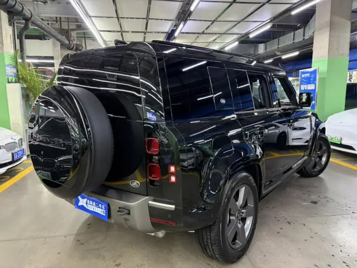 Land Rover Defender 2023 Model Facelift 110 P400 X-Dynamic HSE – фото 6